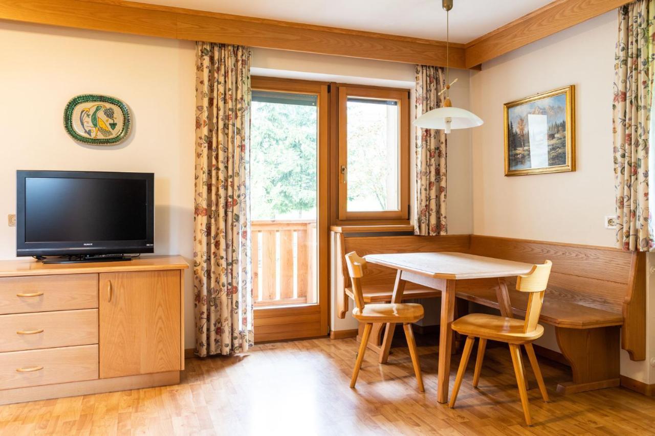 Garni Juri Panzió La Villa  Kültér fotó